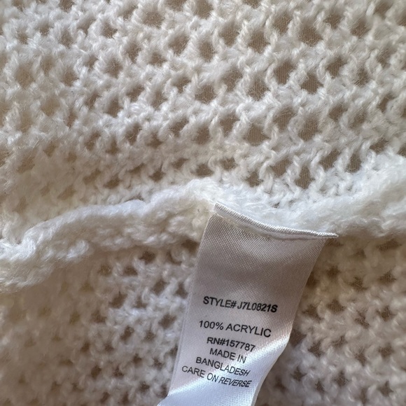 White Zip-Front Knit Cardigan Sweater - Picture 3 of 6